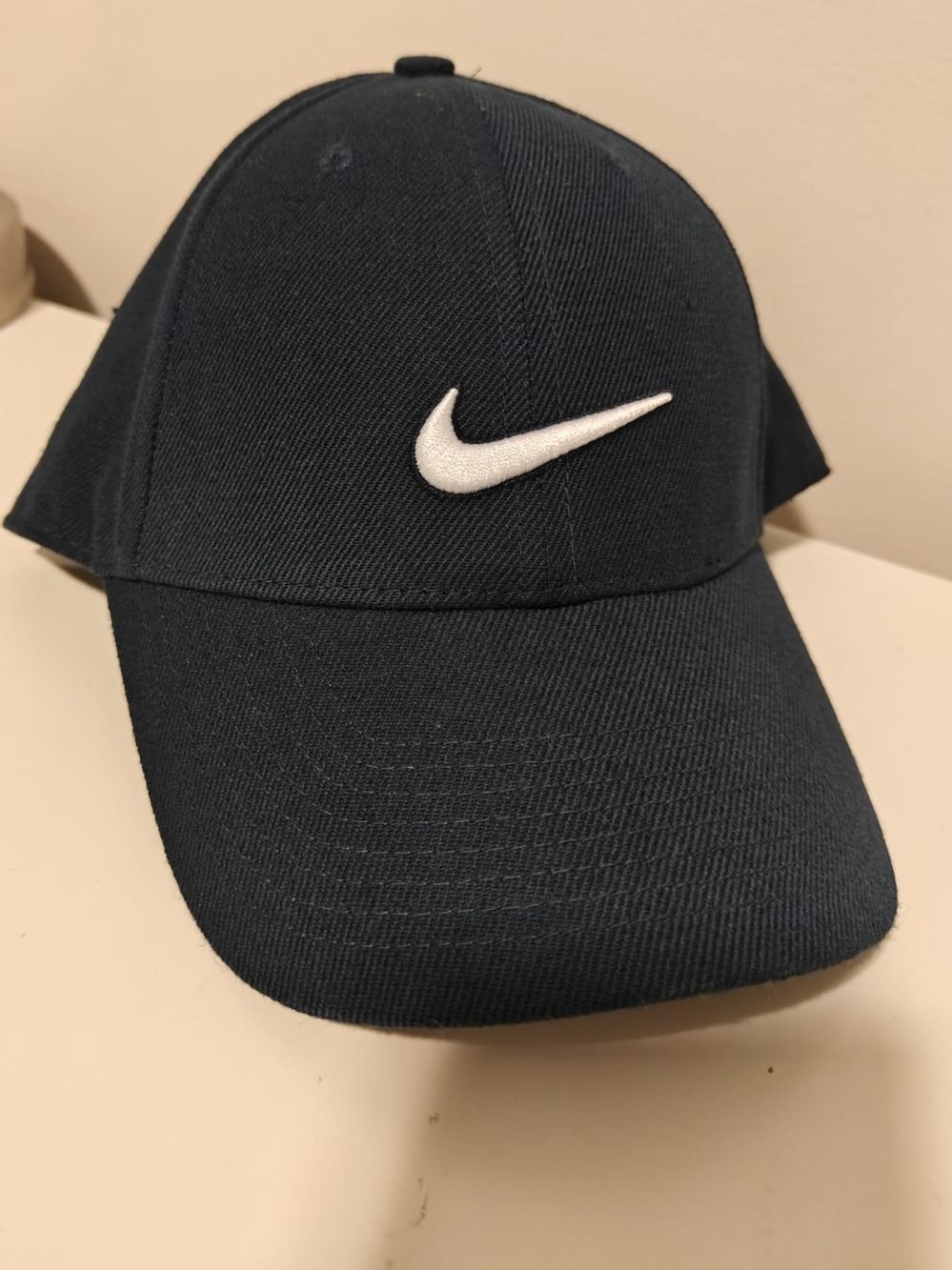 Vintage 2000s Nike Dark Navy Cap with White Logo